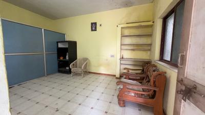 Living Room Image of 1300 Sq.ft 3 BHK Apartment / Flat for sale in Diwalipura Vadodara for Rs. 6100000