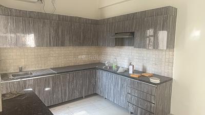 Kitchen Image of 2200 Sq.ft 3.5 BHK Builder Floor for rent in BPTP Amstoria , Sector 102 Gurgaon for Rs. 49000