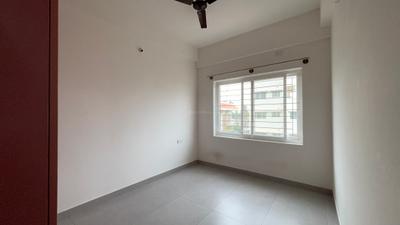 Bedroom Image of 654 Sq.ft 1 BHK Apartment / Flat for rent in K R Puram Bengaluru for Rs. 20000