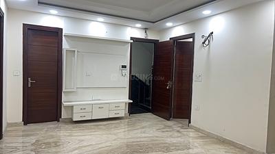 Living Room Image of 1050 Sq.ft 3 BHK Builder Floor for rent in Sector 7 Rohini New Delhi for Rs. 37000