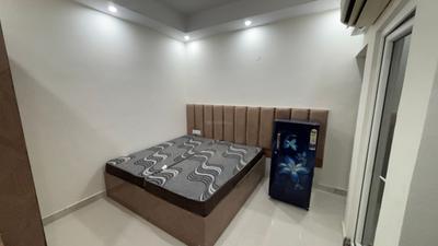 Bedroom Image of 270 Sq.ft 1 RK Independent House for rent in DLF Phase 3 Gurgaon for Rs. 15000