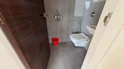 Bathroom Image of 580 Sq.ft 1 BHK Apartment / Flat for sale in JV Ariana Residency, Borivali East Mumbai for Rs. 9000000