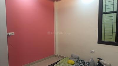 Bedroom Image of 1200 Sq.ft 2 BHK Builder Floor for rent in Garg Enclave Extension, Indira Nagar Lucknow for Rs. 15500