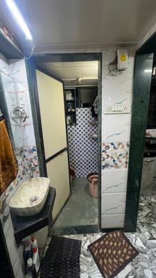 Bathroom Image of 250 Sq.ft 1 BHK Apartment / Flat for sale in Arya Nagar Mumbai for Rs. 12000000