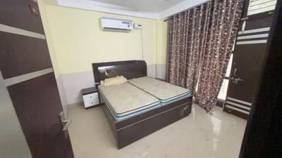 Bedroom Image of 1800 Sq.ft 4 BHK Builder Floor for sale in Sector 19 Dwarka New Delhi for Rs. 28500000