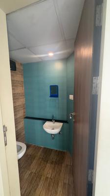 Bathroom Image of 450 Sq.ft 1 BHK Apartment / Flat for rent in Lodha Quality Home Tower 4, Thane West Thane for Rs. 24000