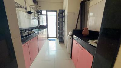 Kitchen Image of 850 Sq.ft 2 BHK Apartment / Flat for rent in lodha iris, Thane West Thane for Rs. 38500