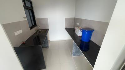 Kitchen Image of 670 Sq.ft 2 BHK Apartment / Flat for rent in Marathon Nexworld Aura, Dombivli East Thane for Rs. 12000