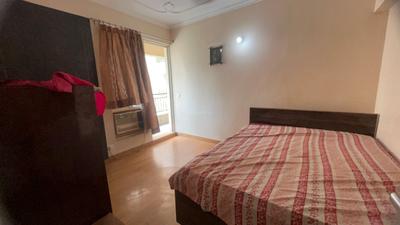 Bedroom Image of 1280 Sq.ft 3 BHK Apartment / Flat for rent in Jaypee Kosmos, Sector 134 Noida for Rs. 35000