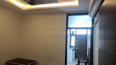 Living Room Image of 650 Sq.ft 1 BHK Independent House for rent in Patel Nagar New Delhi for Rs. 18000