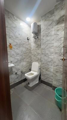 Image of 650 Sq.ft 2 BHK Independent House for rent in Razapur Khurd, New Delhi for Rs. 21000