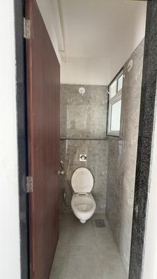 Bathroom Image of 545 Sq.ft 1 BHK Apartment / Flat for sale in VTP Leonara Building C And F, Mahalunge Pune for Rs. 5500000