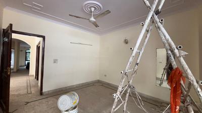 Bedroom Image of 2700 Sq.ft 3 BHK Builder Floor for rent in DLF Phase 2 Gurgaon for Rs. 60000