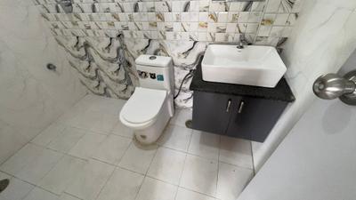 Bathroom Image of 712 Sq.ft 1 BHK Apartment / Flat for rent in Kadugodi Bengaluru for Rs. 22000