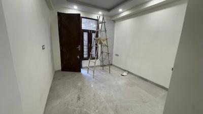 Bedroom Image of 750 Sq.ft 2 BHK Apartment / Flat for sale in Khanpur New Delhi for Rs. 4850000