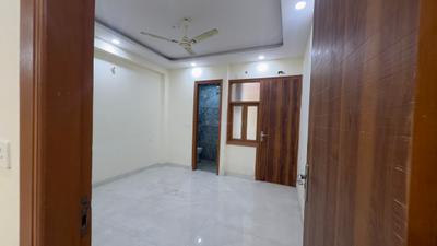 Bedroom Image of 1350 Sq.ft 3 BHK Builder Floor for rent in Rajpur New Delhi for Rs. 24999