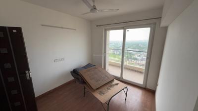 Bedroom Image of 888 Sq.ft 2 BHK Apartment / Flat for sale in Royal Heritage, Sector 70 Faridabad for Rs. 7000000