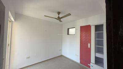 Bedroom Image of 858 Sq.ft 2 BHK Apartment / Flat for sale in Aditya Luxuria Estate, Bamheta Village Ghaziabad for Rs. 5900000