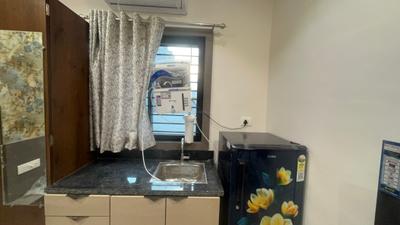 Kitchen Image of 1500 Sq.ft 1 RK Builder Floor for rent in Mahalakshmi Nagar Indore for Rs. 13000