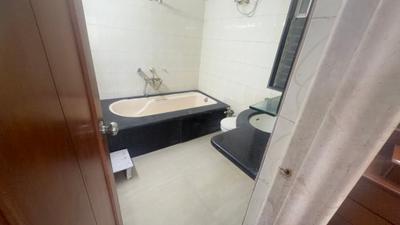 Image of 1150 Sq.ft 3 BHK Apartment / Flat for rent in Shivalaya Tower, Borivali East, Mumbai for Rs. 80000