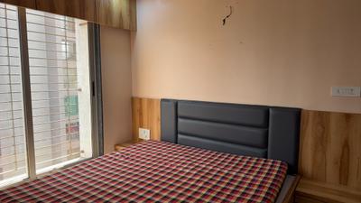 Bedroom Image of 1170 Sq.ft 2 BHK Apartment / Flat for rent in Santvan Skyon, Palanpur Surat for Rs. 23500
