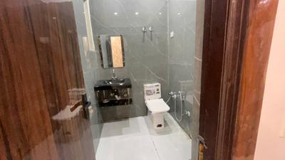 Image of 1000 Sq.ft 2 BHK Builder Floor for sale in Indirapuram, Ghaziabad for Rs. 5600000
