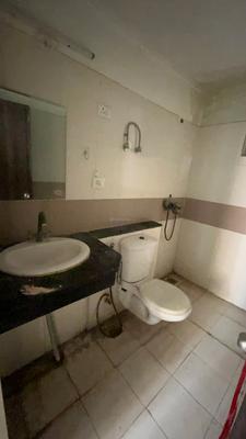 Bathroom Image of 1664 Sq.ft 3 BHK Apartment / Flat for rent in Amrapali Pan Oasis, Sector 70 Noida for Rs. 61000