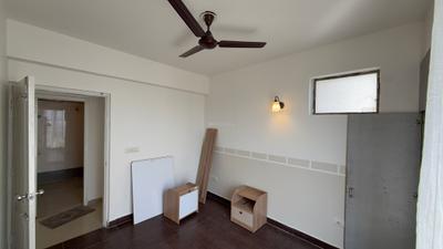 Bedroom Image of 973 Sq.ft 2 BHK Apartment / Flat for sale in Aditya Luxuria Estate, Bamheta Village Ghaziabad for Rs. 7000000