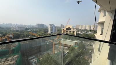 Living Room Image of 1200 Sq.ft 3 BHK Apartment / Flat for sale in Kalpataru Magnus, Bandra East Mumbai for Rs. 65000000