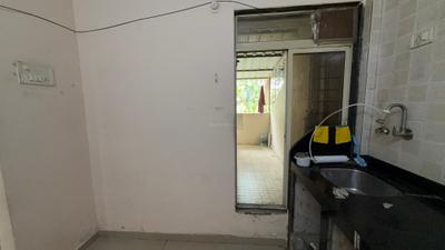 Kitchen Image of 650 Sq.ft 1 BHK Apartment / Flat for rent in Kharghar Navi Mumbai for Rs. 25000