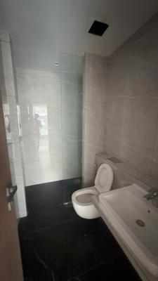 Image of 1600 Sq.ft 4 BHK Apartment / Flat for sale in Santacruz West, Mumbai for Rs. 120000000
