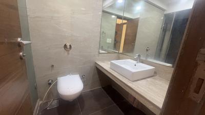Image of 1050 Sq.ft 2 BHK Apartment / Flat for rent in K Raheja Vistas, Powai, Mumbai for Rs. 85000