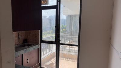 Kitchen Image of 650 Sq.ft 2 BHK Apartment / Flat for rent in Habitat Prime, Sector 99A Gurgaon for Rs. 17000