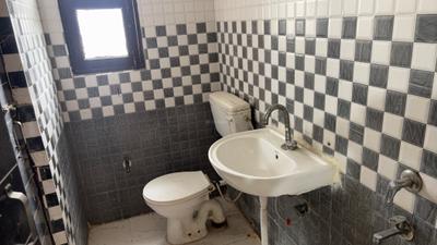 Image of 905 Sq.ft 2 BHK Apartment / Flat for sale in Gayatri Vatika, Sector 121, Noida for Rs. 3300000