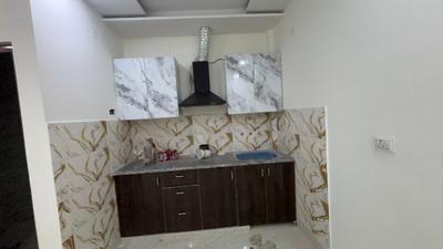 Kitchen Image of 700 Sq.ft 3 BHK Builder Floor for sale in Sector 4 Rohini New Delhi for Rs. 4500000