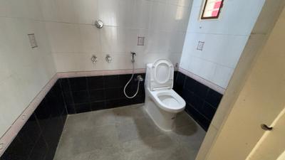 Bathroom Image of 600 Sq.ft 1 RK Builder Floor for rent in HSR Layout Bengaluru for Rs. 31000