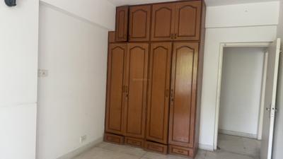 Bedroom Image of 1400 Sq.ft 2 BHK Apartment / Flat for sale in DLF Richmond Park, Sector 43 Gurgaon for Rs. 33000000