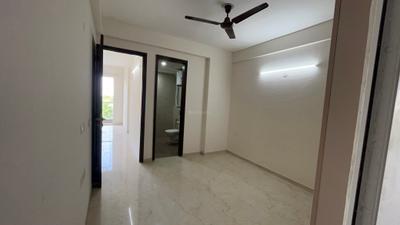 Bedroom Image of 1204 Sq.ft 2.5 BHK Builder Floor for rent in Smartworld Gems, Sector 89 Gurgaon for Rs. 28500