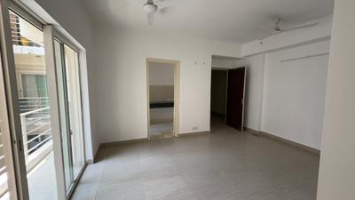 Living Room Image of 925 Sq.ft 2 BHK Apartment / Flat for sale in Paras Tierea, Sector 137 Noida for Rs. 8000000