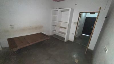 Bedroom Image of 600 Sq.ft 1.5 BHK Builder Floor for rent in Roberts Lines Lucknow for Rs. 7000