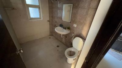 Image of 1400 Sq.ft 2.5 BHK Apartment / Flat for sale in Kingswood Court, Crossings Republik, Ghaziabad for Rs. 10200000