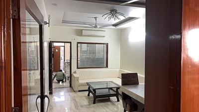 Living Room Image of 1150 Sq.ft 3 BHK Builder Floor for rent in Janakpuri New Delhi for Rs. 35000