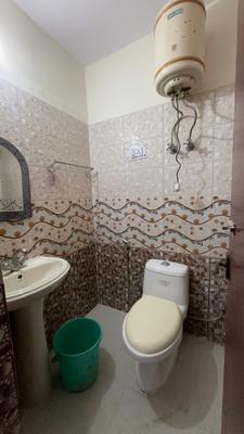 Image of 2150 Sq.ft 4 BHK Builder Floor for rent in Sector 52, Gurgaon for Rs. 46000