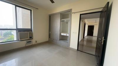 Bedroom Image of 1288 Sq.ft 3 BHK Apartment / Flat for sale in Unitech Uniworld Gardens 2, Sector 47 Gurgaon for Rs. 18200000