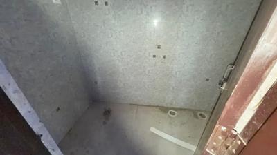 Bathroom Image of 1000 Sq.ft 2 BHK Apartment / Flat for sale in Sector 110 Noida for Rs. 4800000