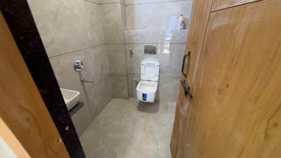 Bathroom Image of 400 Sq.ft 1 RK Builder Floor for rent in Mahalakshmi Nagar Indore for Rs. 14000