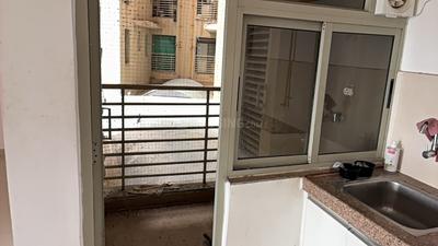 Kitchen Image of 1800 Sq.ft 3 BHK Apartment / Flat for rent in Adani The Meadows, Shantigram Ahmedabad for Rs. 32000