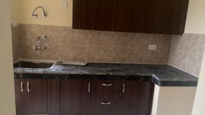 Kitchen Image of 800 Sq.ft 2 BHK Apartment / Flat for rent in Eureka Diya Green City, Sikrod Ghaziabad for Rs. 14000