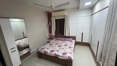 Bedroom Image of 2800 Sq.ft 3 BHK Apartment / Flat for rent in Alkapuri Vadodara for Rs. 45000