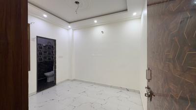 Bedroom Image of 540 Sq.ft 2 BHK Builder Floor for rent in Dwarka Mor New Delhi for Rs. 14500